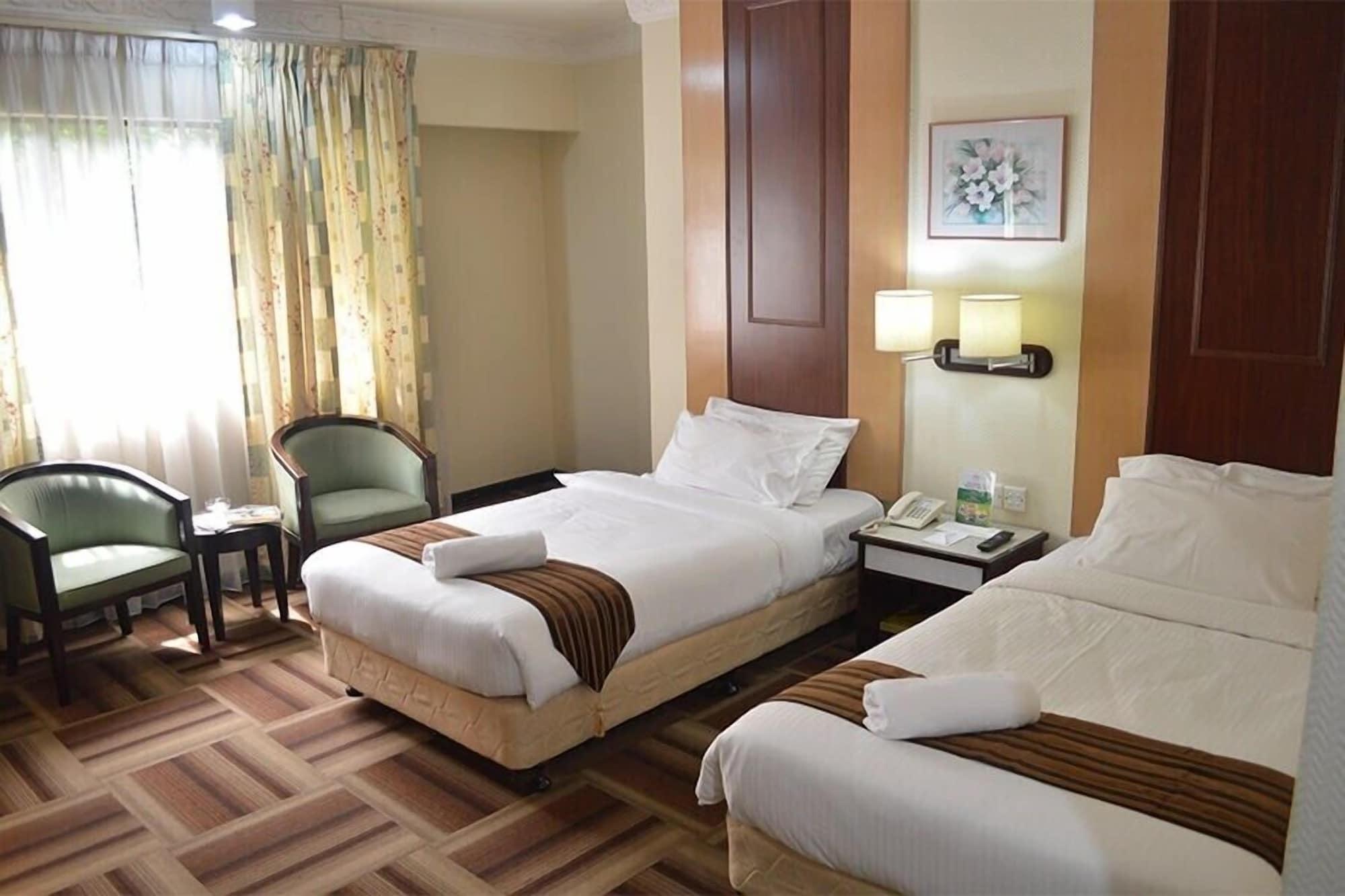 Palace Hotel Куала Лумпур Екстериор снимка