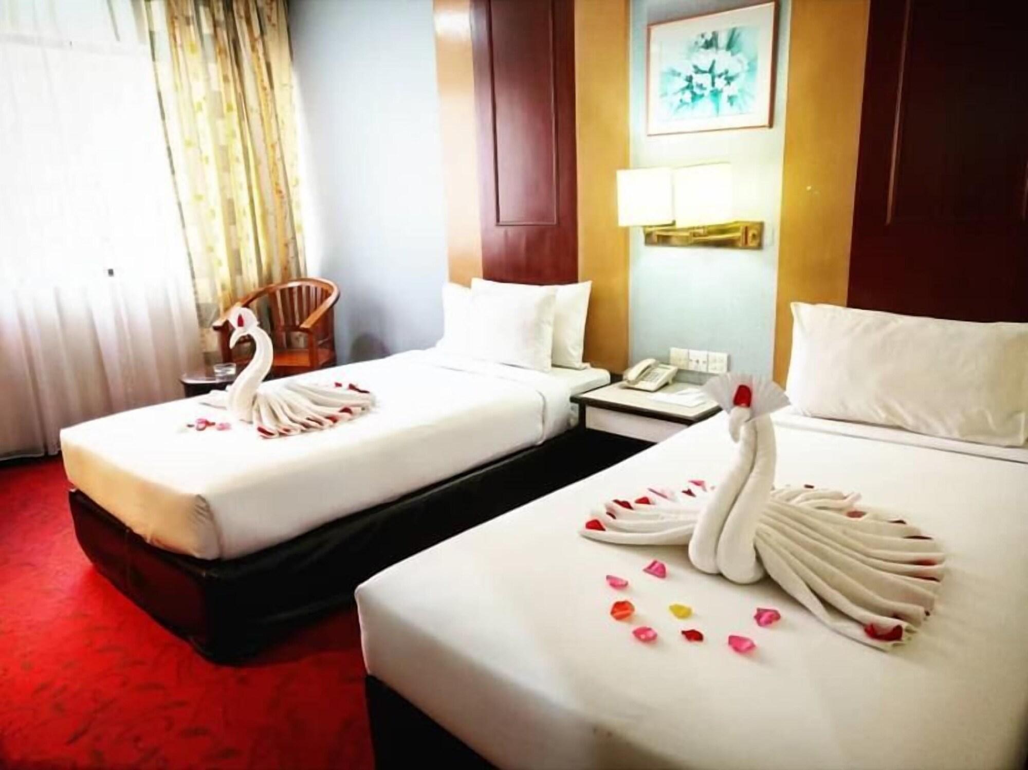 Palace Hotel Куала Лумпур Екстериор снимка