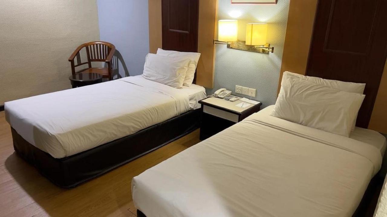 Palace Hotel Куала Лумпур Екстериор снимка